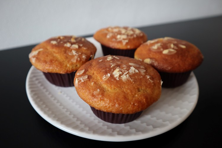 almond cherry muffins 1
