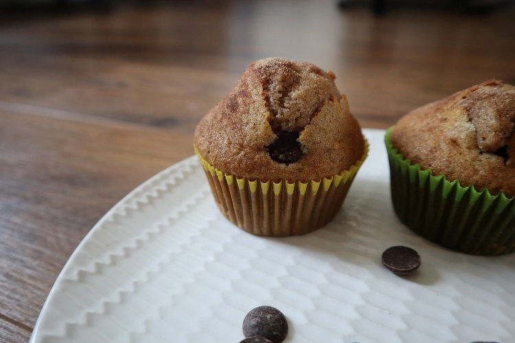 cinnamon chocolate chip muffins 2