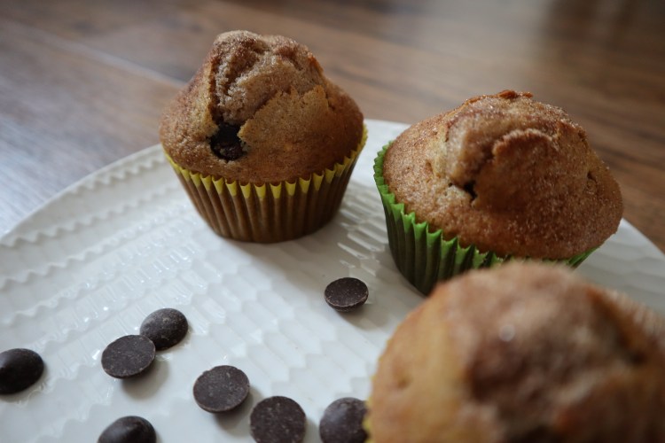 cinnamon chocolate chip muffins 3