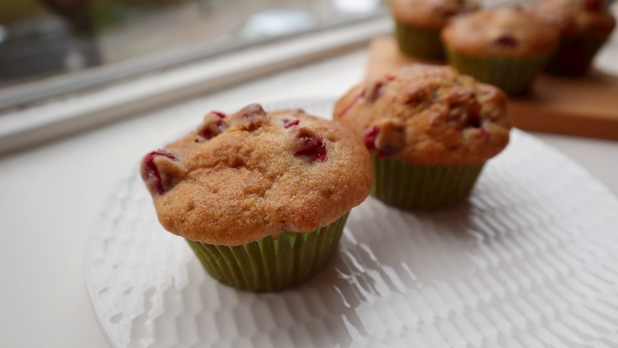 cranberry walnut muffin 1