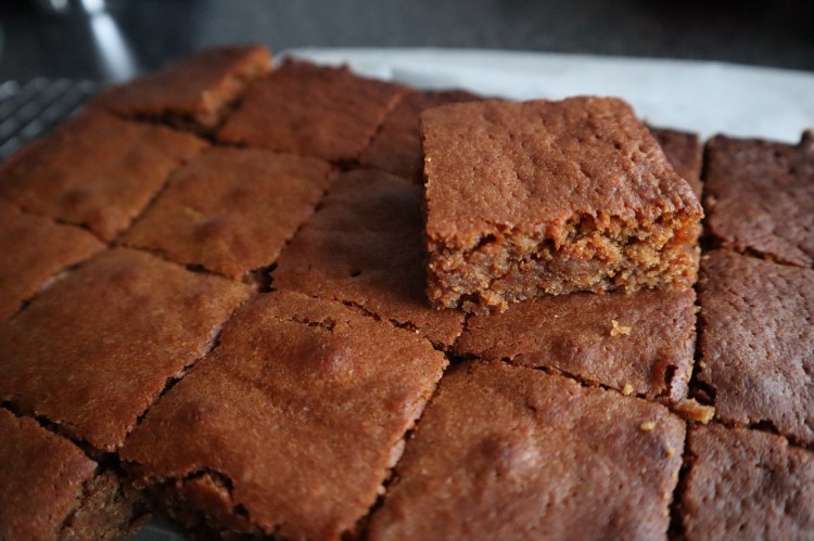 gingerbread blondies 3
