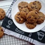 spiced chocolate chip cookies